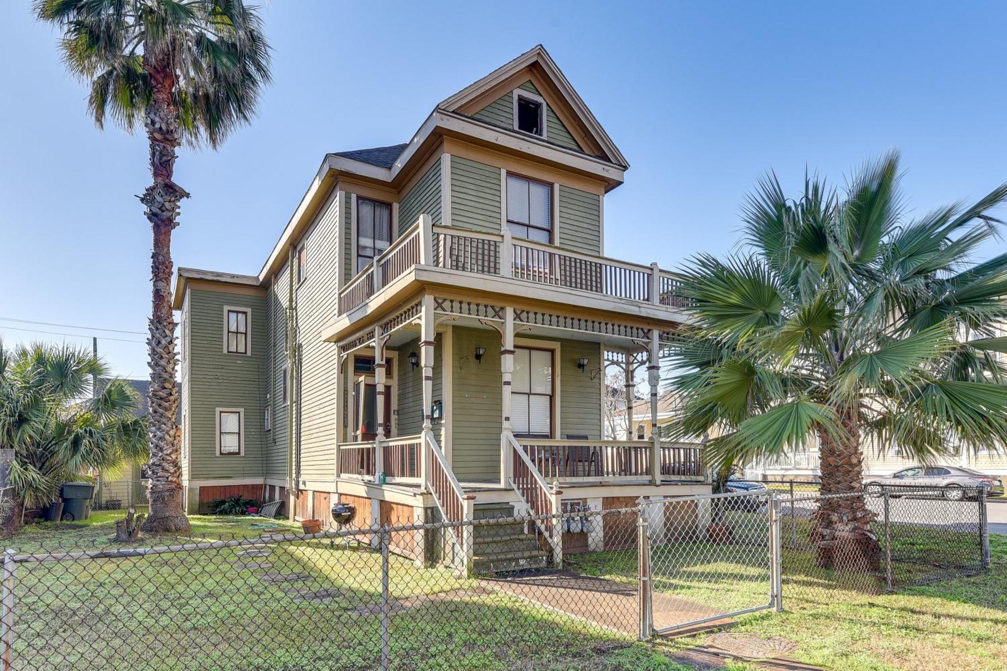 Coastal Galveston Studio About 1 Mi To Beach! Extérieur photo